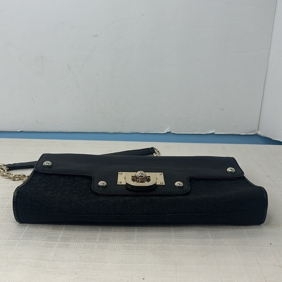 DKNY T&C W/D Town Country Classic Hardware Bag Purse Clutch Wristlet - Picture 5 of 11